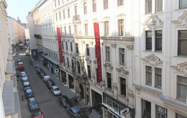 Inner City - Photo 29