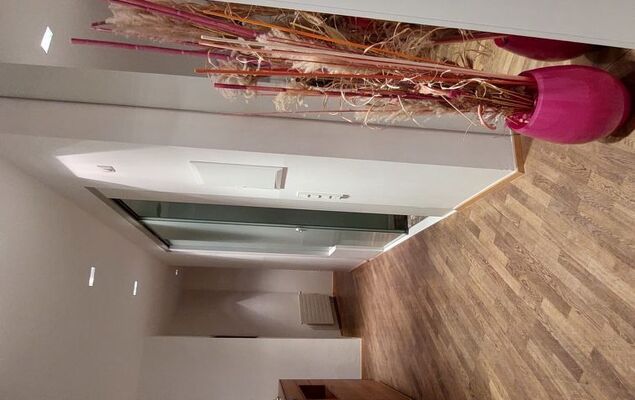 Inner City - Photo 36