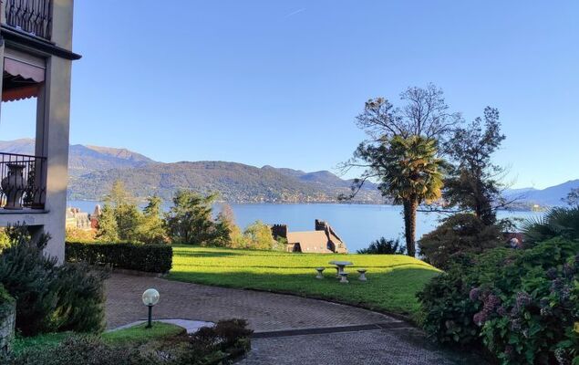 Charming Lake - Photo 22